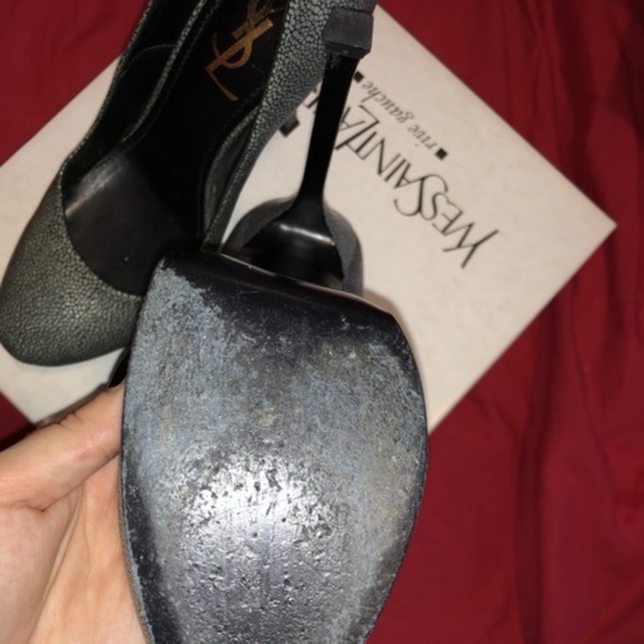 Saint Laurent Grey Tribute Two Pumps - Picture 5 of 7